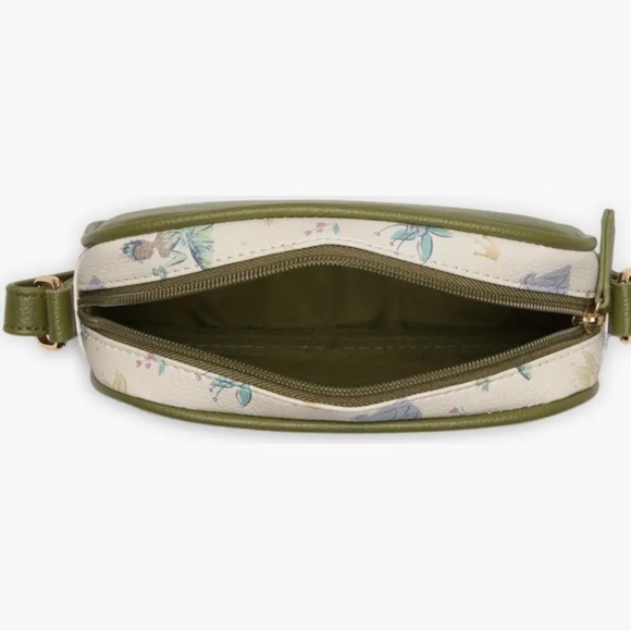 Disney Princess Tiana & Frog Crossbody Bag
DANI BY DANIELLE NICOLE - Picture 7 of 7